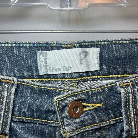Vintage Levi's Silver Tab true boot jeans - Picture 2 of 16